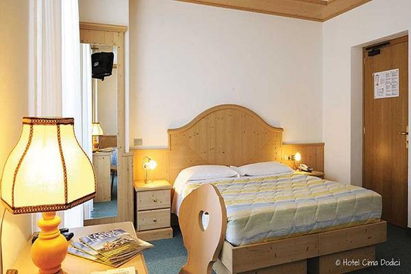 Hotel Cima Dodici Віго-ді-Фасса Екстер'єр фото