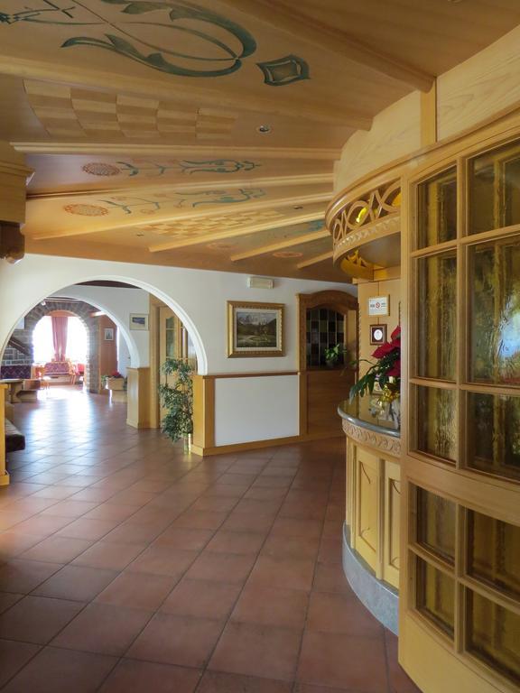 Hotel Cima Dodici Віго-ді-Фасса Екстер'єр фото